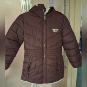 Reebok Kids Puffer Medium 10/12 Burgundy White Faux Fur 1895 Hooded